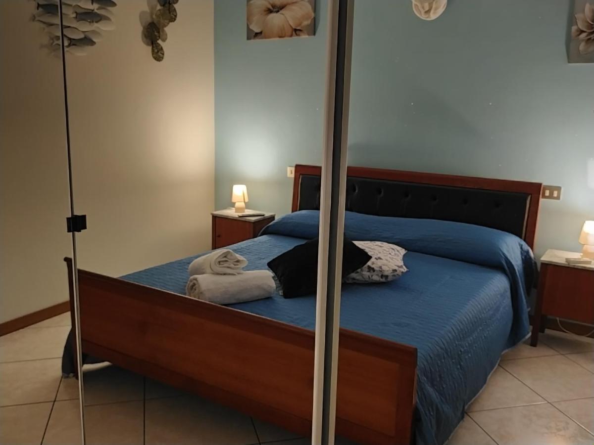 Affittacamere Lo Scoiattolo Di Mannocchi Lorella Porto SantʼElpidio エクステリア 写真